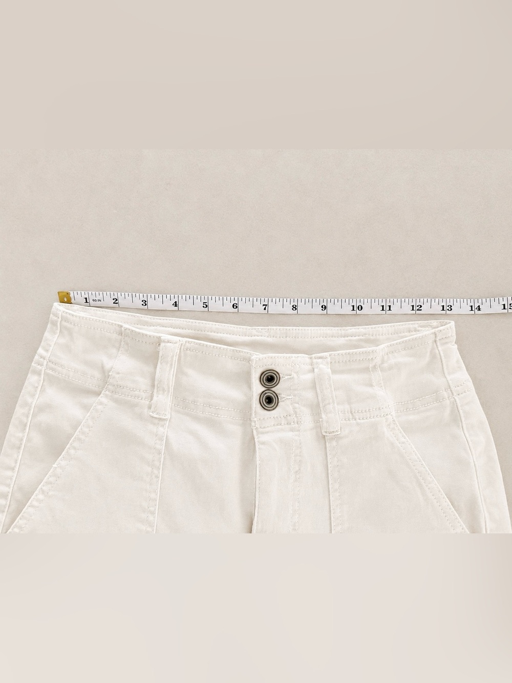 RE Generation by Celebrity Pink Relaxed Cargo Pants Size 7/28 Cream Wide Leg - Picture 9 of 12